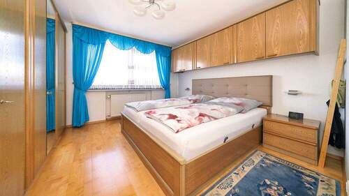 Schlafzimmer - Etagenwohnung mit 95,40 m&sup2; in Großbottwar zum Kaufen