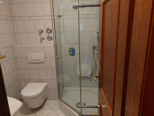 Badezimmer - 2 Zimmer Etagenwohnung in Herrsching am Ammersee