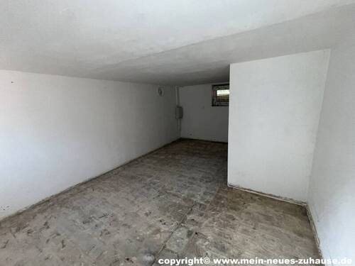 Bild 10 Kellerraum 1 - 