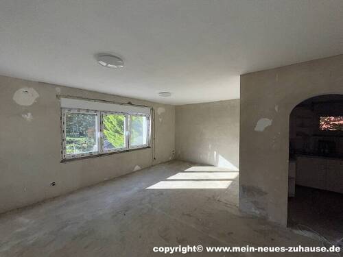 Bild 4 Wohnzimmer - Mehrfamilienhaus, Wohnhaus mit 73,30 m² in Burg (Spreewald) zum Kaufen