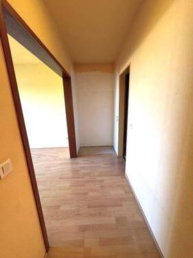 Blick von der Ankleide zum Schlafzimmer - 