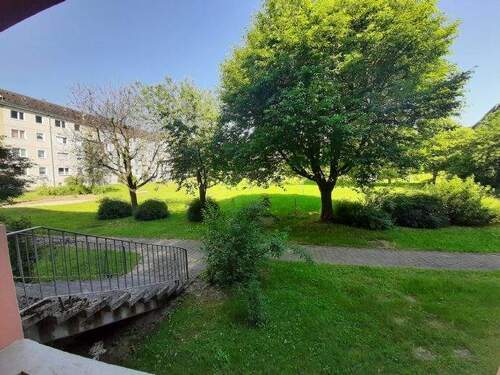 Ausblick in den Innenhof - 2-Raumwohnung - 340,00 EUR Kaltmiete, ca.  56,50 m² Wohnfläche