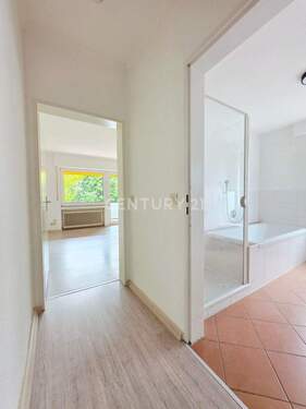 Bad / Schlafzimmer Blick - 