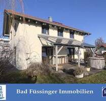 Modernes, energieeffizientes Einfamilienhaus mit Dreifachgarage auf großem Grundstück - Pocking Hartkirchen