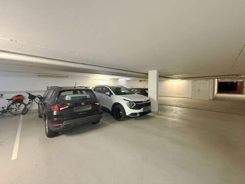 Tiefgarage - 