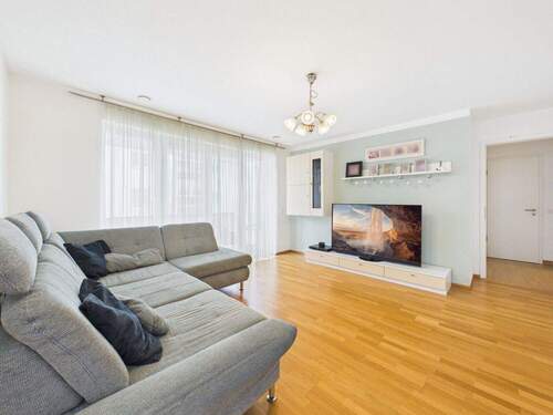 Wohnen - Etagenwohnung mit 110,00 m&sup2; in Landshut zum Kaufen