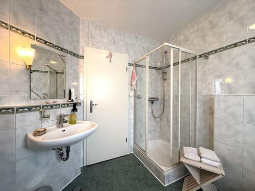 Gästebadezimmer im EG - 