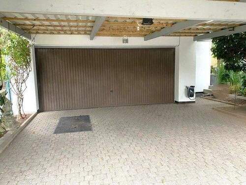 Garage - 