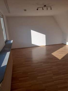 PHOTO-2026-03-19-18-49-29-2 - Etagenwohnung mit 40,50 m&sup2; in Oberhausen zur Miete