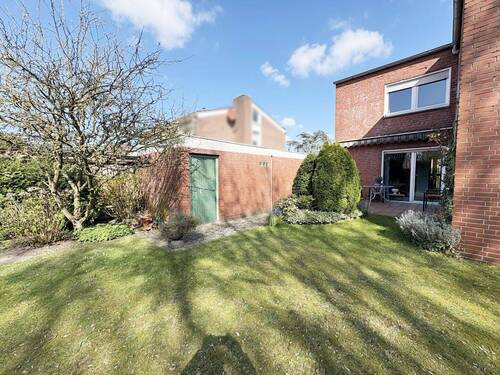 Blick auf die Terrasse - 7 Zimmer Einfamilienhaus in Warendorf