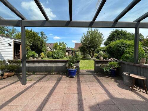 Überdachte Terrasse - 