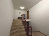 Zugang zur Wohnung - 3 Zimmer Etagenwohnung in Saarbrücken