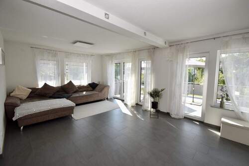 EG - Wohnzimmer Bild 1 - Einfamilienhaus mit 120,00 m&sup2; in Reinheim zum Kaufen