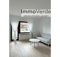 Erstbezug nach Renovierung! Helle 3-Zimmer-Wohnung mit großem Süd-West Balkon - Hildesheim Marienburger Höhe