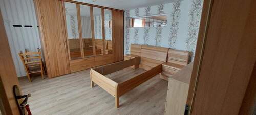 Schlafzimmer UG - 