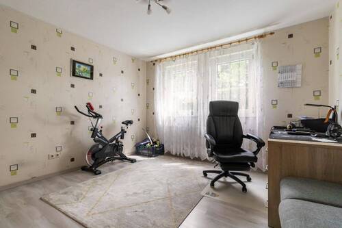 Büro / Kinderzimmer - 