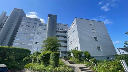 Hausansicht - Etagenwohnung mit 98,60 m² in Göppingen zum Kaufen
