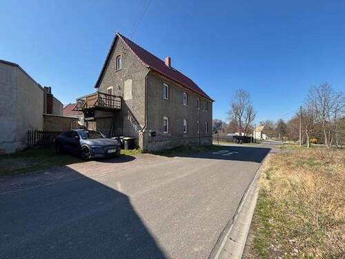 Straßenansicht Bergstraße 6 - Ein- bzw. Mehrfamilienhaus in Wurzen Roitzsch - sofort verfügbar