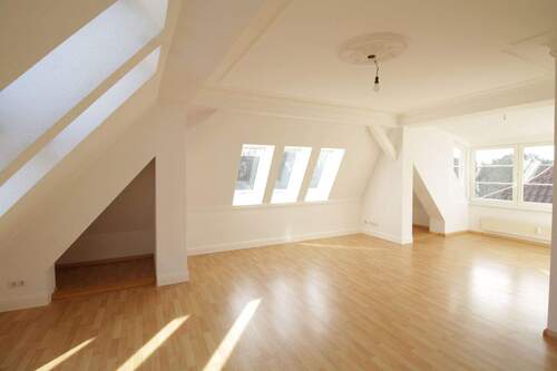 Wohnzimmer - 2 Zimmer Etagenwohnung in Berlin