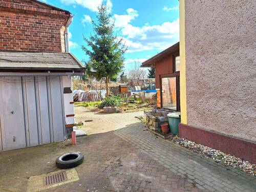 07 kleine Garage links.jpg - 