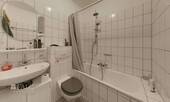 Badezimmer - Etagenwohnung mit 25,00 m&sup2; in Köln zur Miete