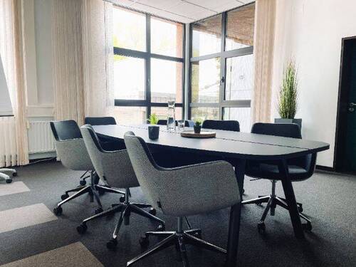 Meetingraum - All-inclusive Teambüro (3 AP) in Augsburg - flexibel, möbliert, 247 Zugang