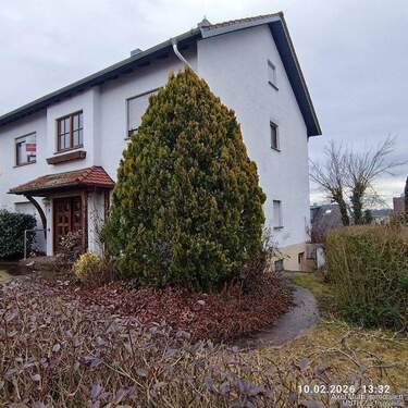 Vorder/Seiten Ansicht - 