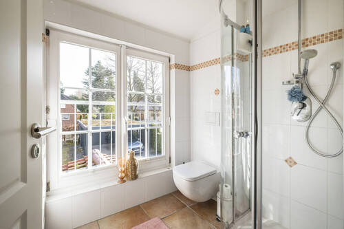 Duschbad im Obergeschoss - 