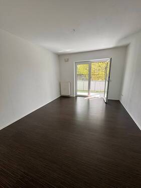 Wohnzimmer - 2 Zimmer Etagenwohnung in Lüdenscheid