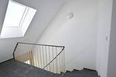 Treppenhaus - 4 Zimmer Etagenwohnung in Kassel