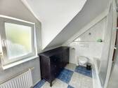 Wannenduschbad mit WC OG - 