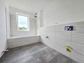 Vollbad im Obergeschoss - 
