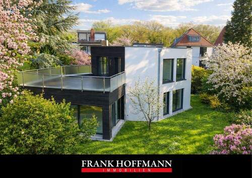 V10296P Titelbild - Exklusives Architektenhaus in Hamburg-Marienthal