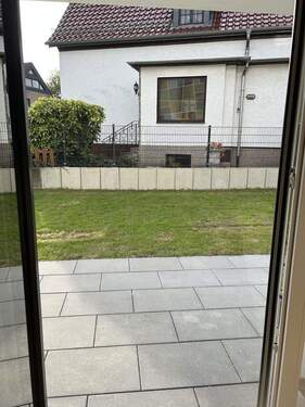 Terrasse mit Garten - 