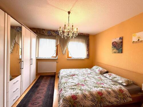 Schlafzimmer - Etagenwohnung mit 85,90 m&sup2; in Langenzenn zur Miete