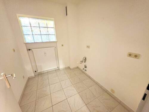 Hier ist Platz für Ihre Küche_#153820 - 