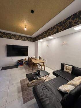 Gewerbeeinheit_EG_Privatbereich (8) - 