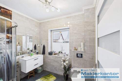 Badezimmer Erdgeschoss - 