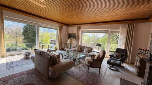 Wohnzimmer 1 - 6 Zimmer Einfamilienhaus zum Kaufen in Reichelsheim / Beerfurth