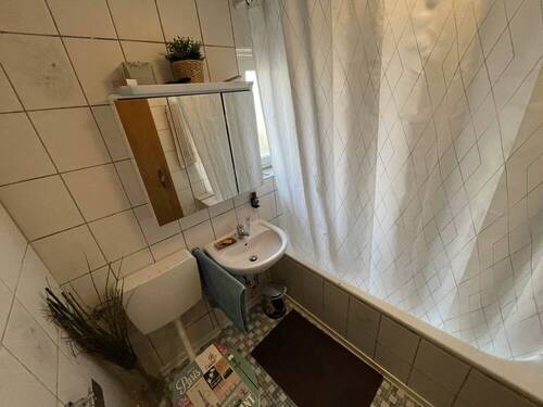 Bad mit Fenster - 