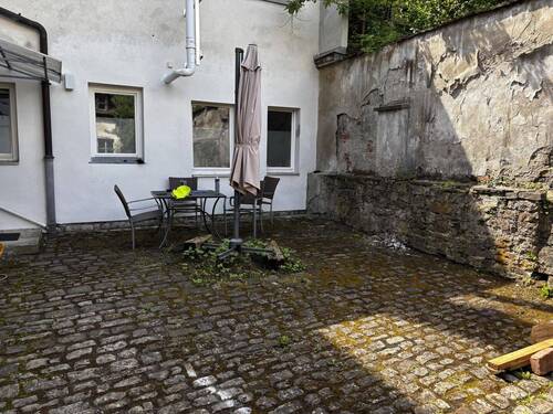 Freisitzmöglichkeit im Innenhof - 
