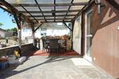 Terrasse mit Überdachung - 5 Zimmer Mehrfamilienhaus, Wohnhaus in Weiterstadt