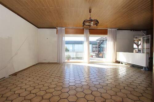 Wohnen mit Blick auf Terrasse - 