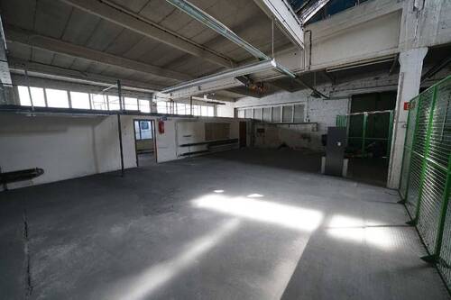 Lager (Teilfläche 1) - Halle zur Miete in Ratingen