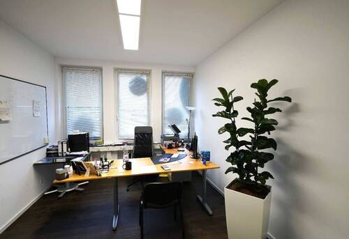 Büro 2 - Halle in Ratingen zur Miete