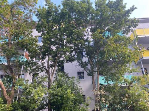 Innenhof - 3 Zimmer Etagenwohnung in Halle (Saale)