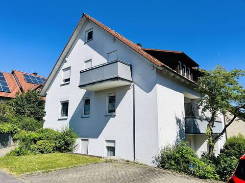 sonnig und ruhig gelegen... die Südwestansicht der Anlage - 2 Zimmer Etagenwohnung in Haßfurt