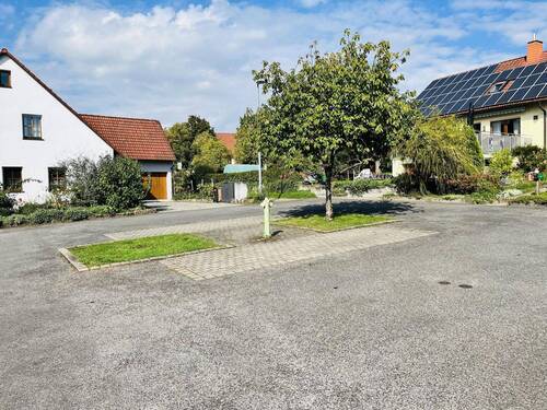 besonders verkehrsberuhigte Lage mit Wendehammer und öffentlichen Parkraum - 