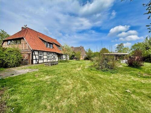 Ansicht aus dem Garten - 