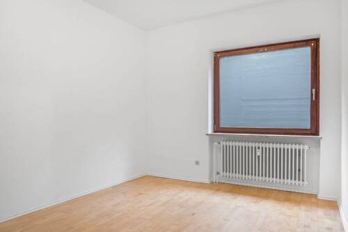 Zimmer 1 - 